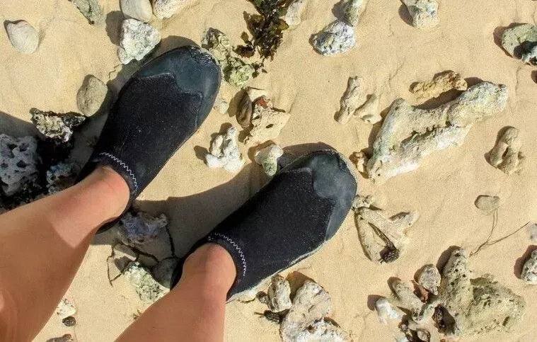 Buying water shoes: what to pay attention to?