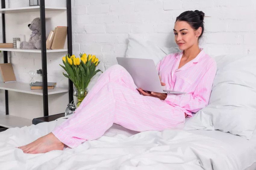 How to choose winter nightwear for women