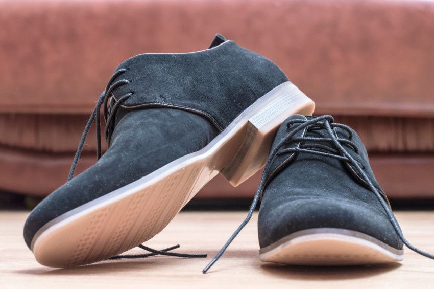 How to clean suede shoes?