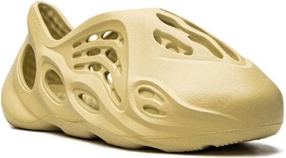 Adidas Yeezy Kids Yeezy Foam Runner "Sulfur" sneakers Yellow