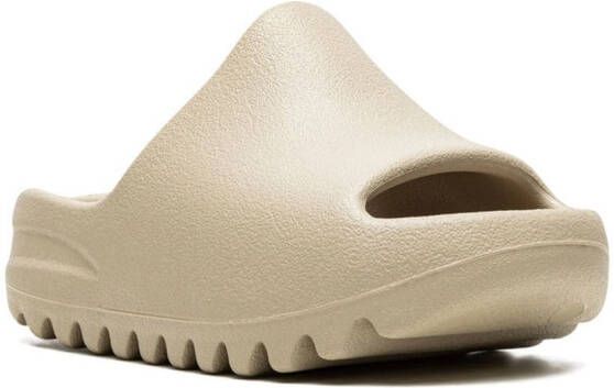 Adidas Yeezy Kids Yeezy "Pure" slides Neutrals