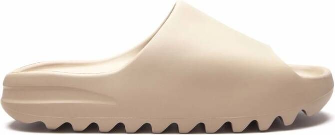 Adidas Yeezy Slide "Pure 2021" sneakers Neutrals