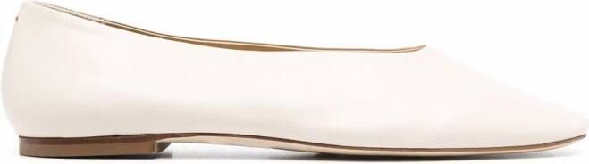 Aeyde round-toe ballerina shoes Neutrals