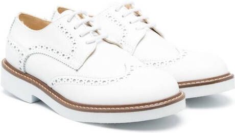 Andrea Montelpare classic leather brogues White