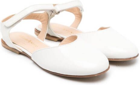 Andrea Montelpare touch-strap ballerina shoes White