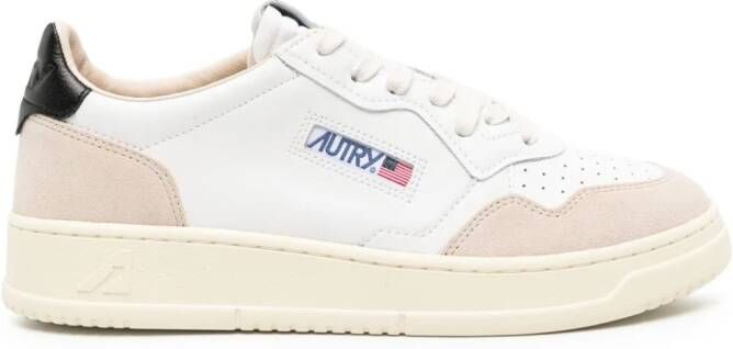 Autry Medalist leather sneakers White