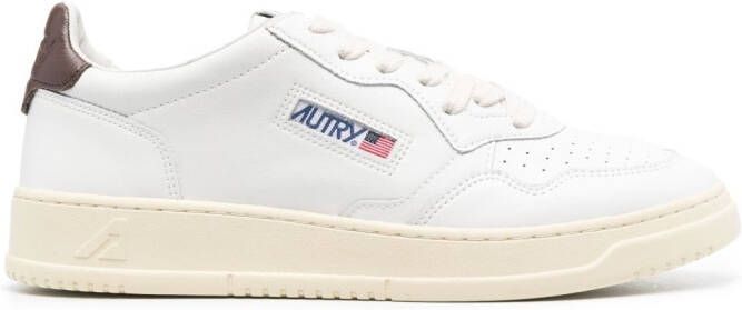 Autry Medalist low-top leather sneakers White