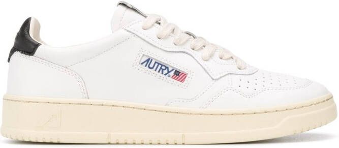 Autry Medalist leather sneakers White