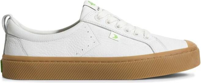 Cariuma Oca leather sneakers White