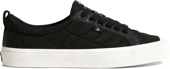 Cariuma Oca Low quilted lace-up sneakers Black