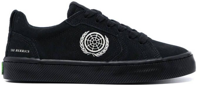 Cariuma Pro Skate suede sneakers Black