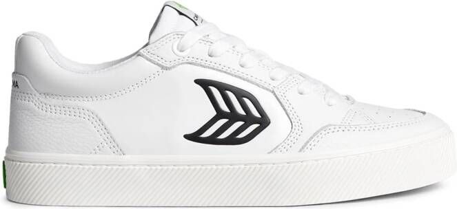 Cariuma Vallely Premium leather sneakers White