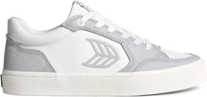 Cariuma Vallely Premium leather sneakers White