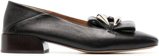 Chloé logo buckle leather loafers Black