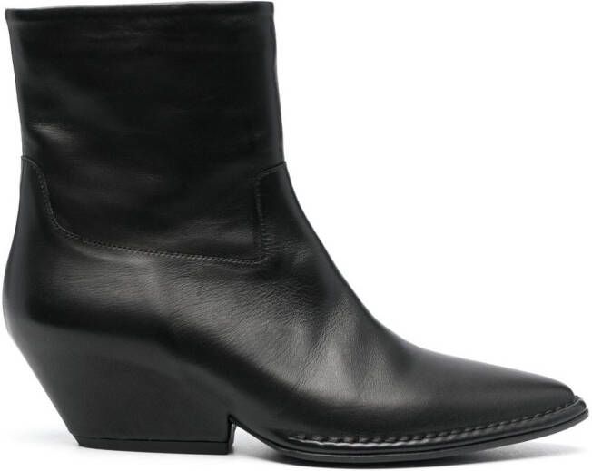 Del Carlo cuban-heel pointed ankle boots Black