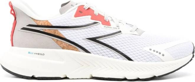 Diadora Mythos Blushield Volo 4 sneakers White
