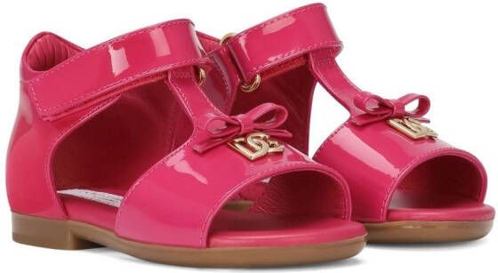 Dolce & Gabbana Kids First Steps patent leather sandals Pink