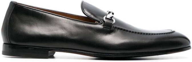 Doucal's almond-toe leather loafers Black