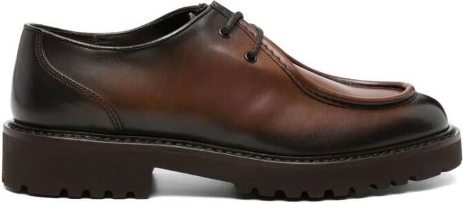 Doucal's ombré-effect leather boat shoes Brown