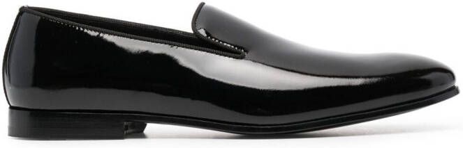 Doucal's patent leather loafers Black