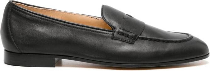Doucal's penny-slot leather loafers Black