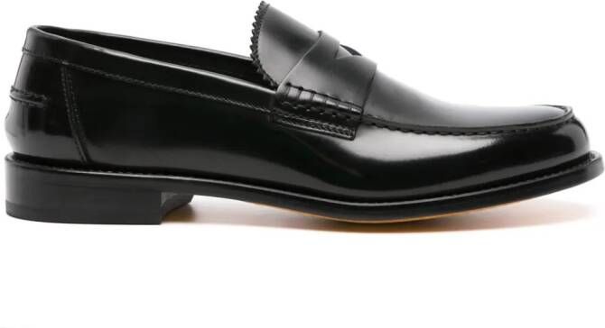 Doucal's penny-slot patent leather loafers Black