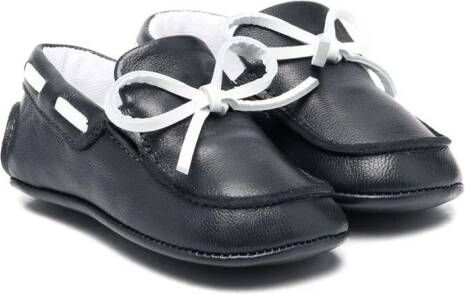 Emporio Ar i Kids bow-embellished crib shoes Blue