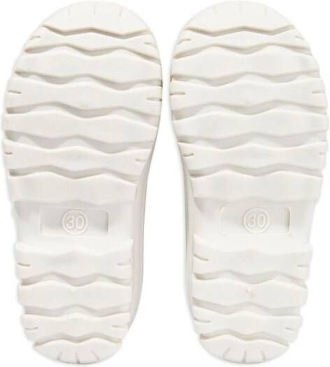 Roarsome logo-appliqué quilted snow boots Black