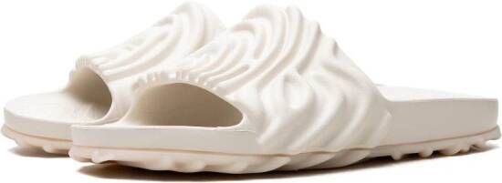 Crocs x Salehe Bembury Pollex "Parsnip" slides White