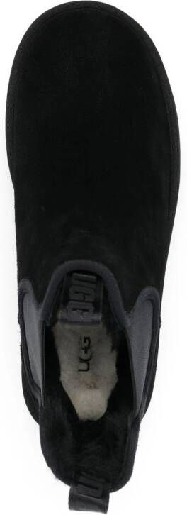 UGG Classic Mini platform Chelsea boots Black