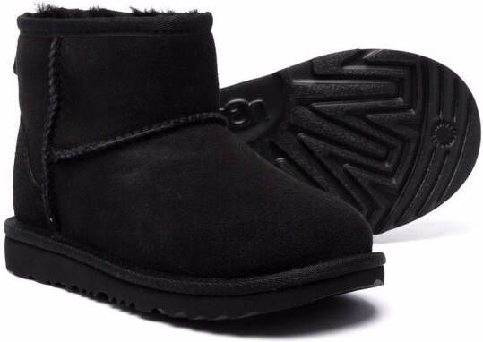UGG Kids Classic mini II boots Black