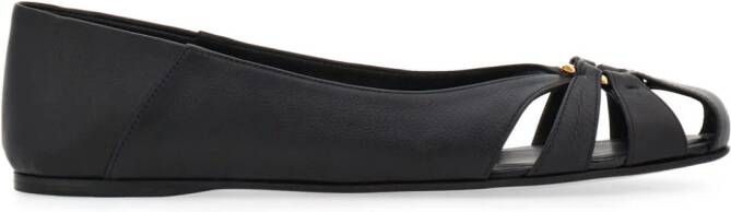Ferragamo Gancini ornament flat ballerina shoes Black