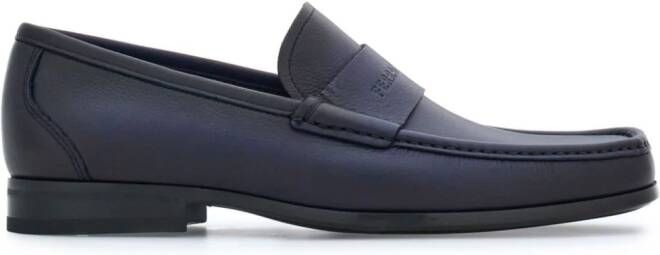 Ferragamo logo-debossed leather loafers Blue