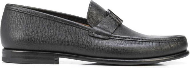 Ferragamo logo-engraved leather loafers Black