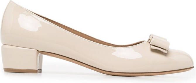 Ferragamo Vara 1 bow pumps Neutrals