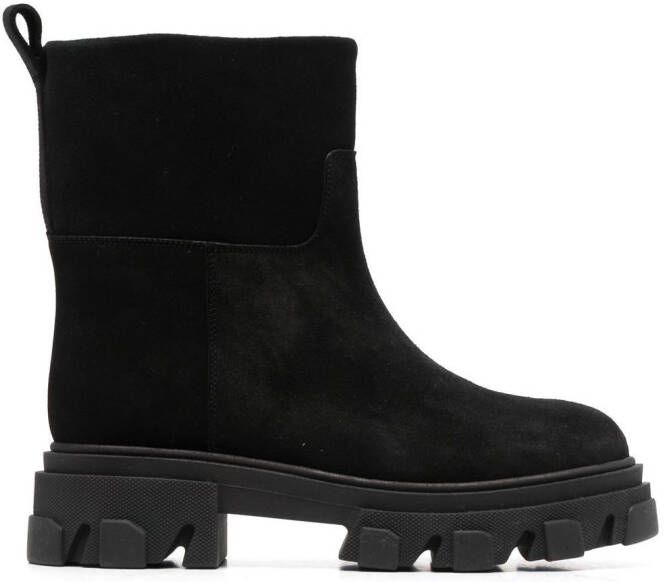 GIABORGHINI lug-sole suede ankle boots Black