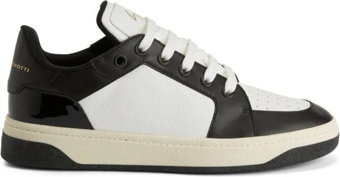 Giuseppe Zanotti GZ94 sneakers White