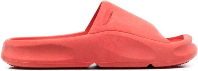 Heron Preston logo-embossed rubber slides Red