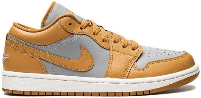 Jordan Air 1 Low "Chutney" sneakers Gold