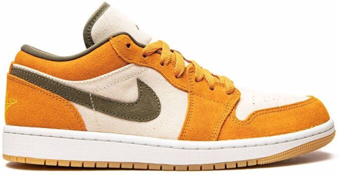 Jordan Air 1 Low SE "Light Curry" sneakers White