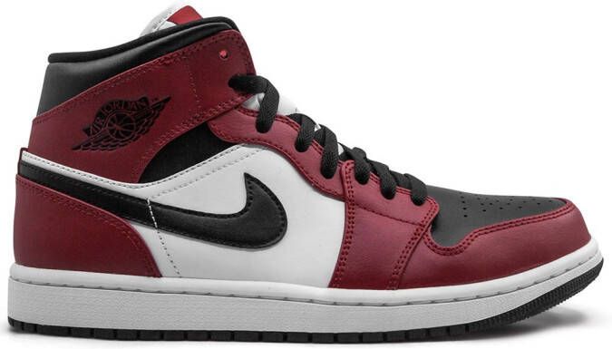 Jordan Air 1 Mid "Chicago Black Toe" sneakers Red