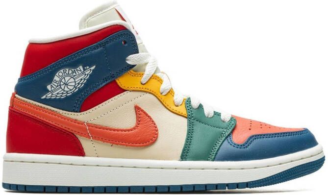 Jordan Air 1 Mid SE sneakers White