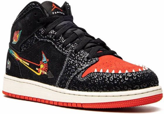 Jordan Kids Jordan 1 Mid SE "Siempre Familia" sneakers Black