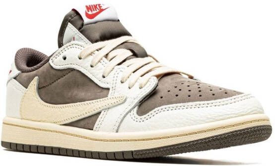 Jordan Kids x Travis Scott Air Jordan 1 Low OG SP "Reverse Mocha" sneakers Brown