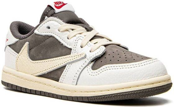 Jordan Kids x Travis Scott Jordan 1 Low OG SP "Reverse Mocha" sneakers White