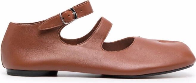 Maison Margiela Tabi leather ballerina shoes Brown