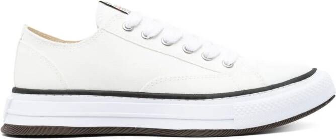 Maison MIHARA YASUHIRO Yucca pointed-toe sneakers White