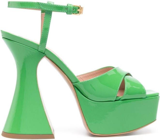 Moschino patent leather platform sandals Green