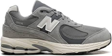 New Balance Kids 2002 suede sneakers Grey