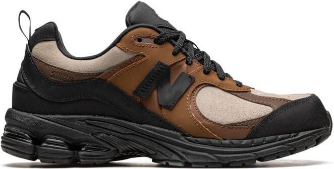 New Balance x The Base t 2002R "Earth Brown" sneakers